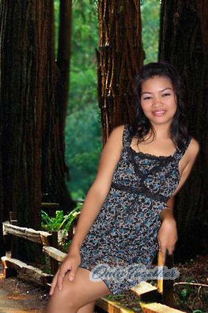 Philippines women