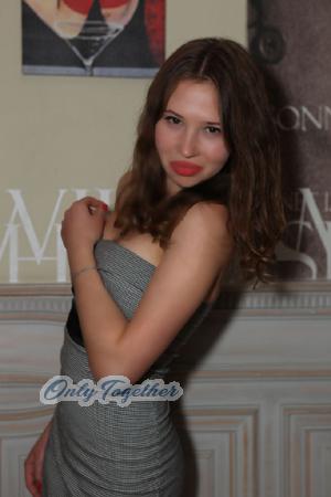 151569 - Irina Age: 33 - Ukraine