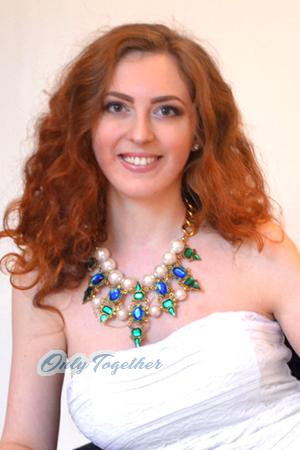 152201 - Alyona Age: 30 - Ukraine