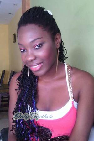 156497 - Yidanabey Age: 33 - Colombia
