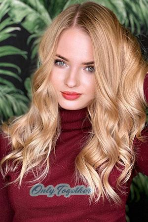 171171 - Tatyana Age: 33 - Russia