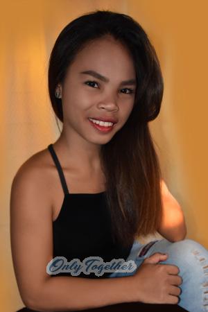 176827 - Roelyn Age: 30 - Philippines