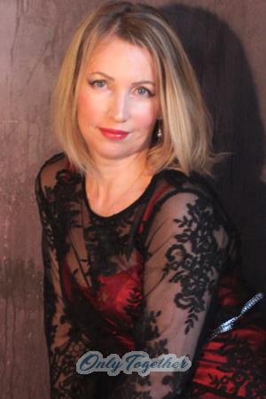 192498 - Elena Age: 48 - Russia