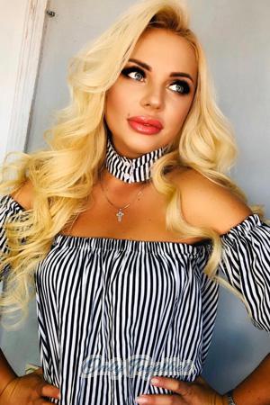 193737 - Yulia Age: 38 - Ukraine