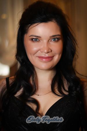 196132 - Dilyara Age: 43 - Ukraine