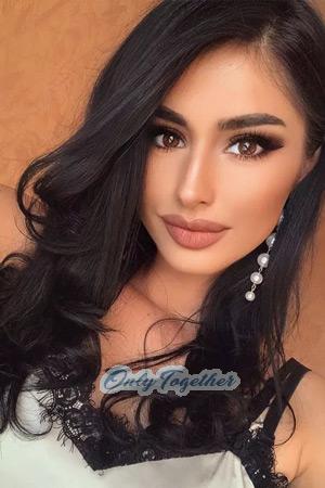 197814 - Polina Age: 26 - Ukraine