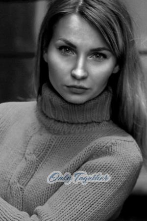 201563 - Elena Age: 28 - Russia