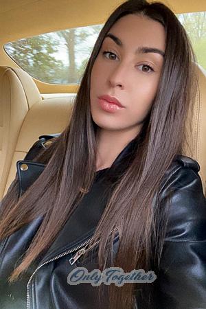 203095 - Anastasiia Age: 29 - Netherlands