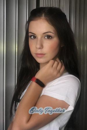 203496 - Diana Age: 18 - Ukraine