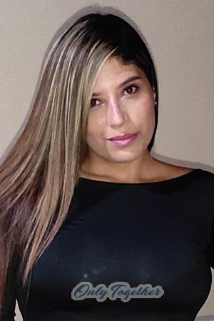 204578 - Daniela Age: 32 - Colombia