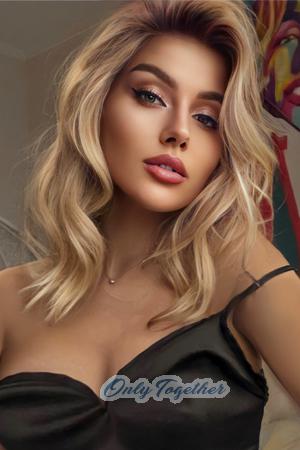 204675 - Anastasia Age: 21 - Ukraine