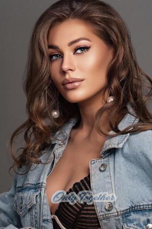 204979 - Kristina Age: 25 - Russia