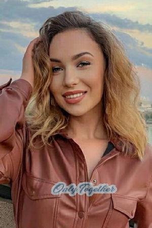 205046 - Yuliya Age: 22 - Russia
