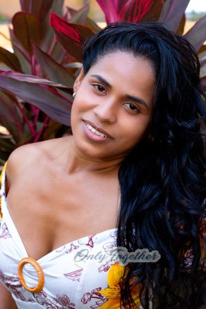 207684 - Eliana Age: 34 - Colombia