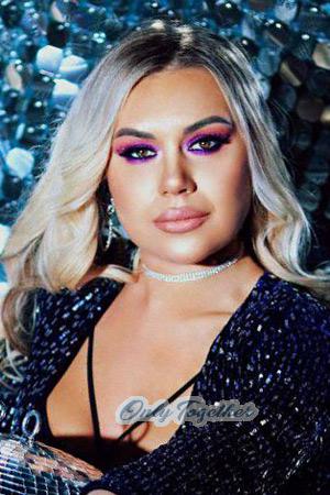 208566 - Olga Age: 33 - Russia