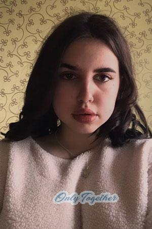 208575 - Anna Age: 19 - Ukraine