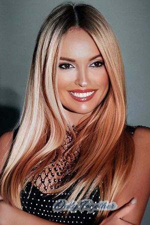 208676 - Yana Age: 38 - Ukraine