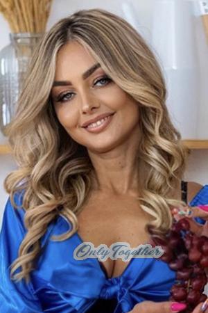 209211 - Natalia Age: 40 - Ukraine
