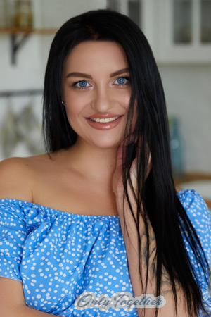 209415 - Oksana Age: 33 - Ukraine