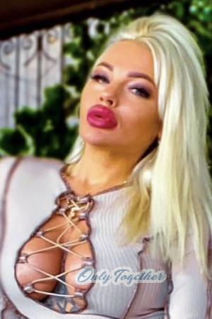 209419 - Anna Age: 38 - Ukraine