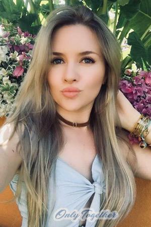 209506 - Nataly Age: 39 - Colombia