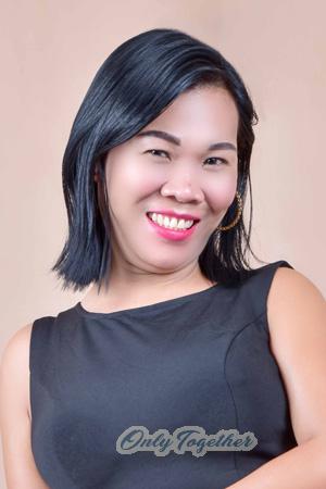 210462 - Rosalinda Age: 37 - Philippines