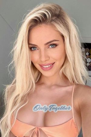 210480 - Alina Age: 20 - Ukraine