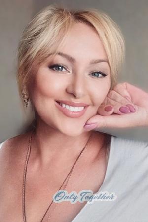 210659 - Tatiana Age: 68 - Ukraine