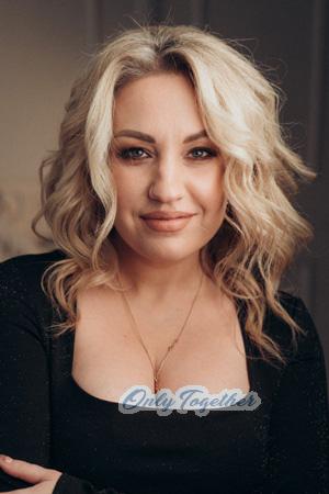 211340 - Marina Age: 38 - Netherlands
