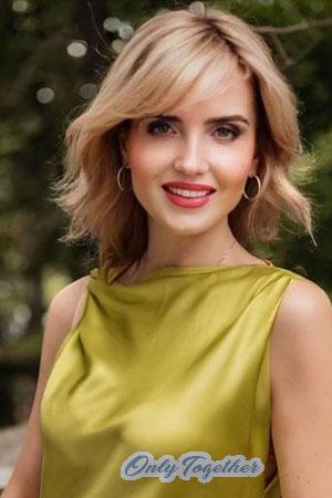 211946 - Lyudmila Age: 40 - Ukraine