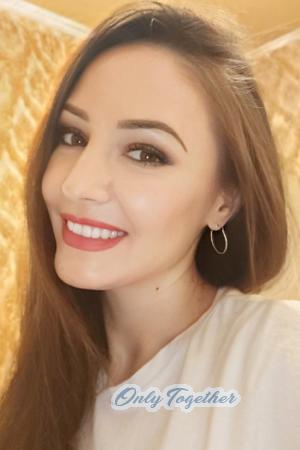 213411 - Rozalinda Age: 40 - Ukraine