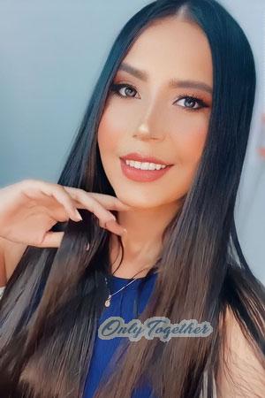 213743 - Adriana Age: 29 - Colombia