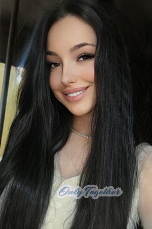 214823 - Ilona Age: 19 - Ukraine