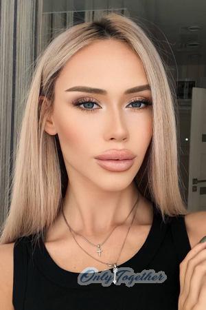 215616 - Yuliia Age: 27 - Ukraine