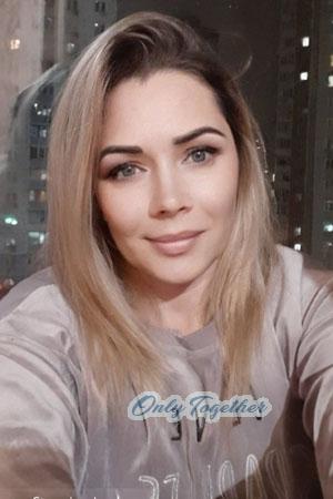 217194 - Oksana Age: 43 - Ukraine