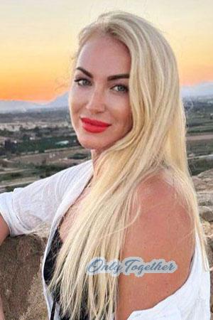 221148 - Viktoria Age: 42 - Ukraine