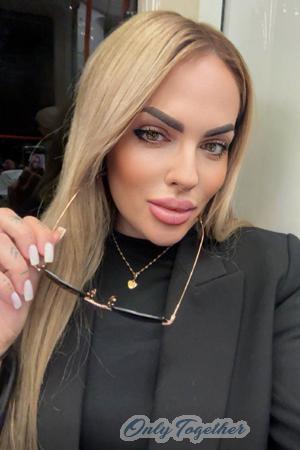 221366 - Alika Age: 46 - Ukraine