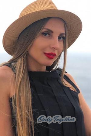 222009 - Maryna Age: 35 - Ukraine
