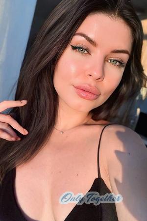 222025 - Chrystyna Age: 26 - Ukraine