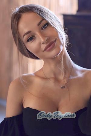 222327 - Alina Age: 30 - Russia