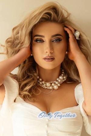 223361 - Alina Age: 36 - Ukraine