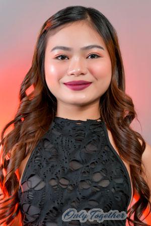 223852 - Jeramae Age: 19 - Philippines