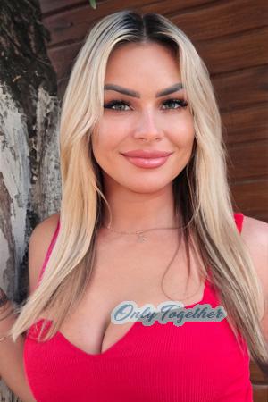 224582 - Angelica Age: 34 - Ukraine
