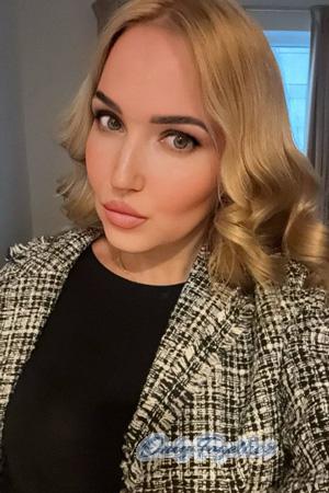 224808 - Alina Age: 36 - Ukraine