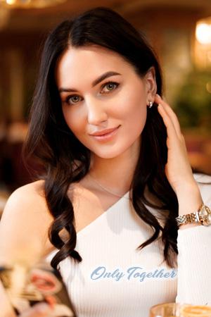 225057 - Olena Age: 27 - Ukraine