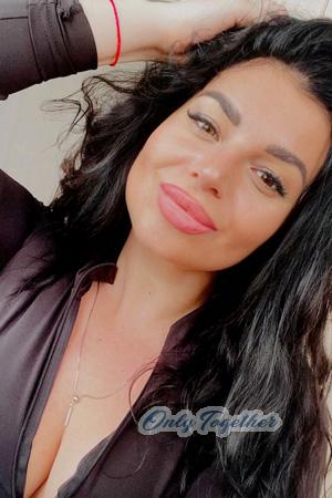 225079 - Irina Age: 38 - Ukraine