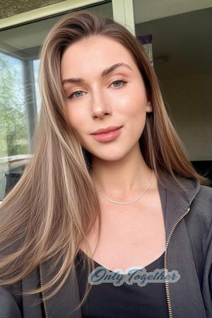 225156 - Anastasia Age: 24 - Ukraine