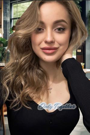 225183 - Yevhenia Age: 33 - Ukraine