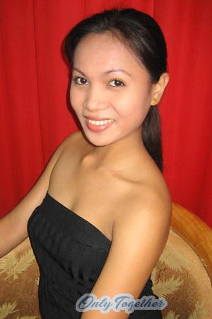 82250 - Conie Age: 26 - Philippines
